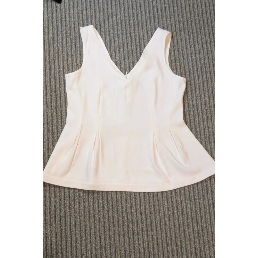 Ann Taylor cream V-neck pleated peplum top size 2